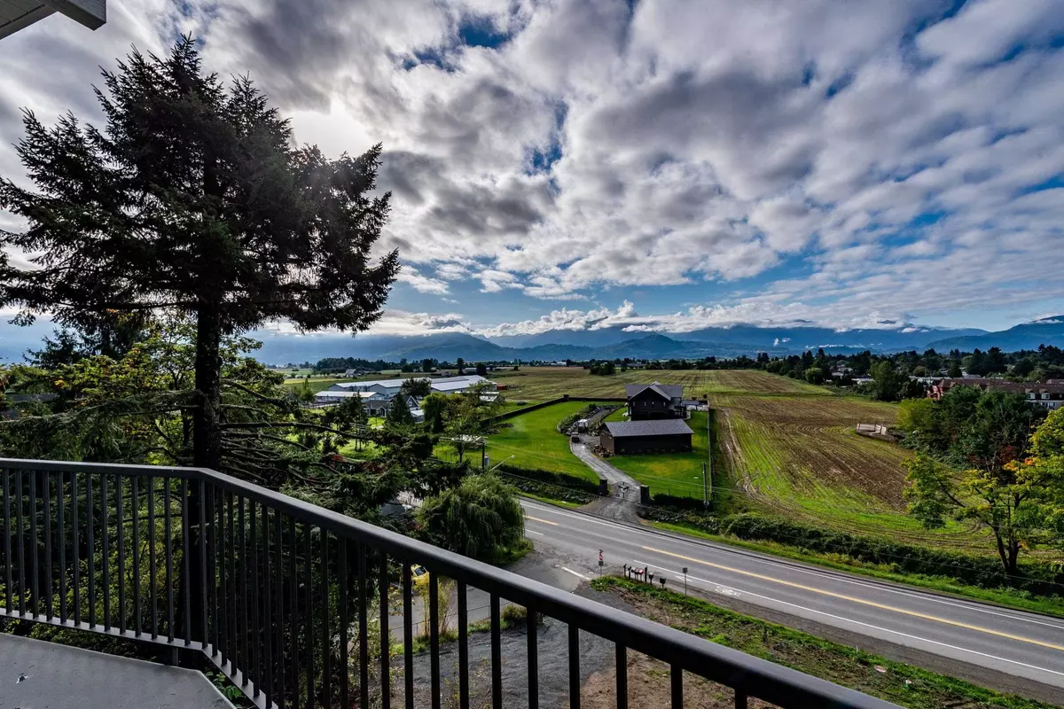 Chilliwack, BC V2P 2S6,47005 Yale RD