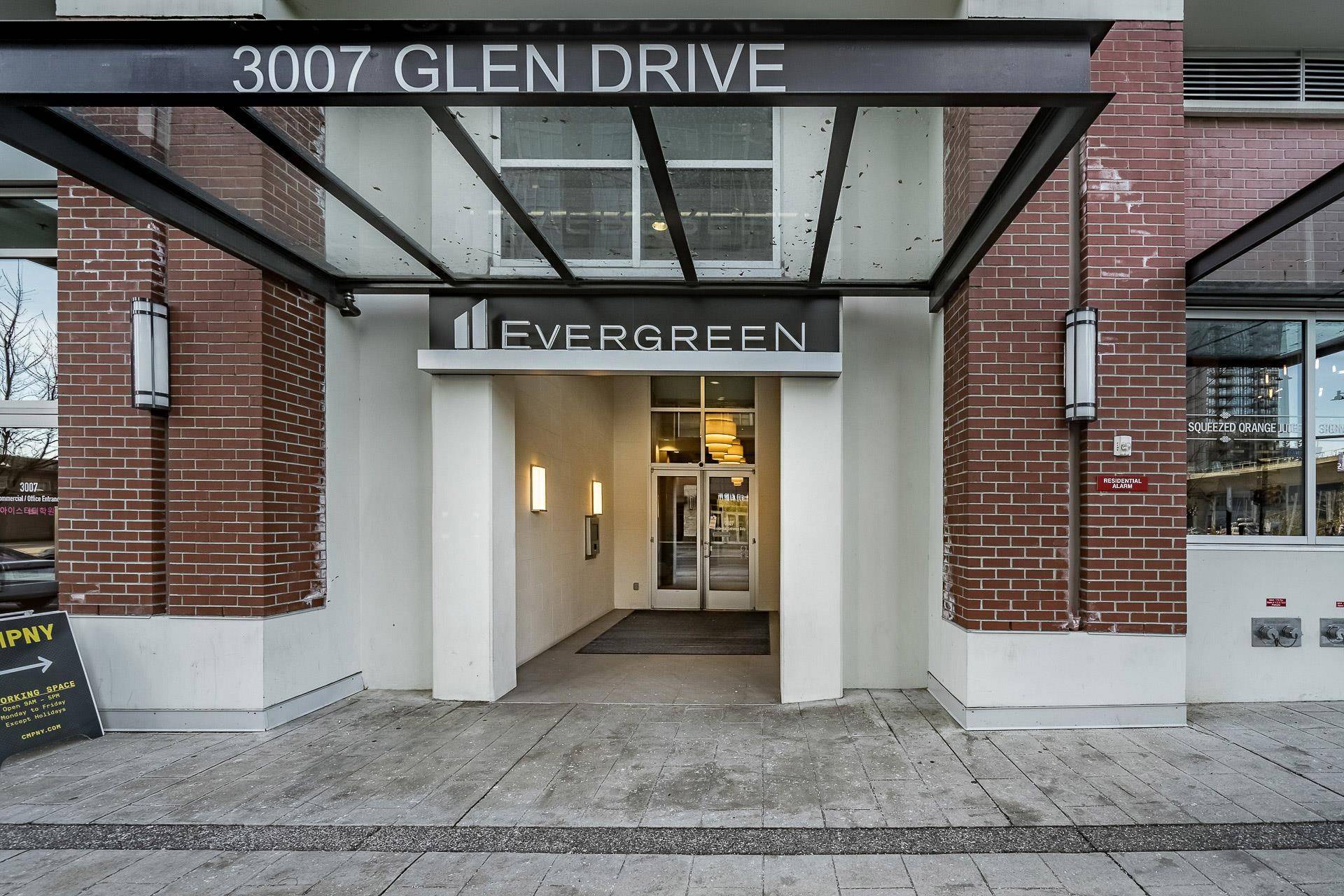 Coquitlam, BC V3B 0L8,3007 Glen DR #1008