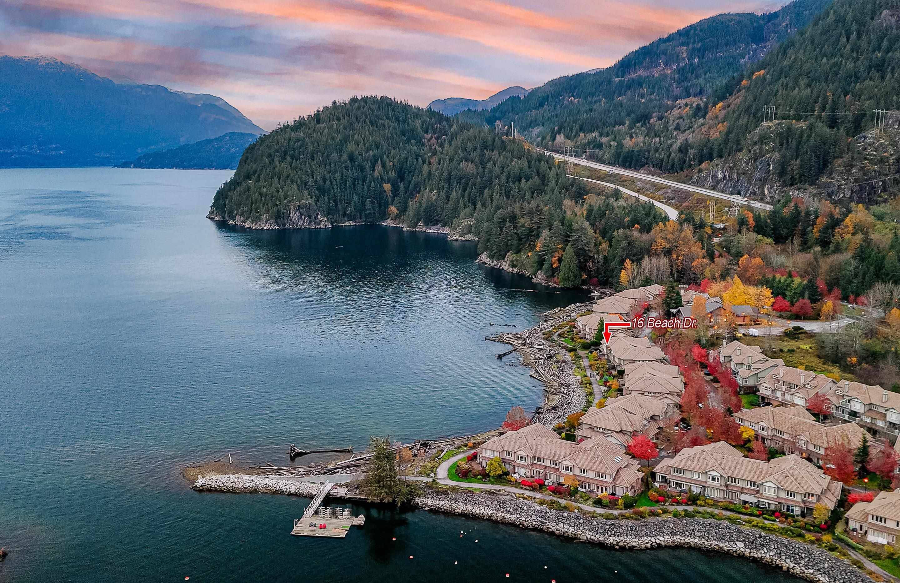 Furry Creek, BC V0N 3Z1,10 Beach DR