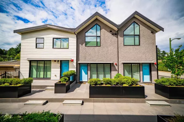 Vancouver, BC V6P 1V7,7351 Oak ST