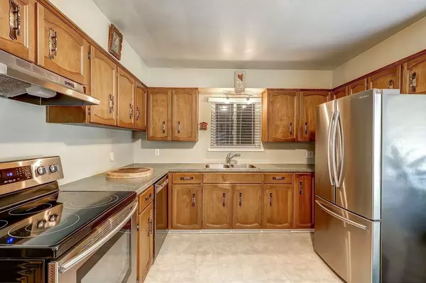 Maple Ridge, BC V4R 1Y8,23979 118 AVE