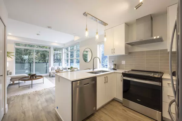 6328 King George BLVD #4, Surrey, BC V3X 1E6