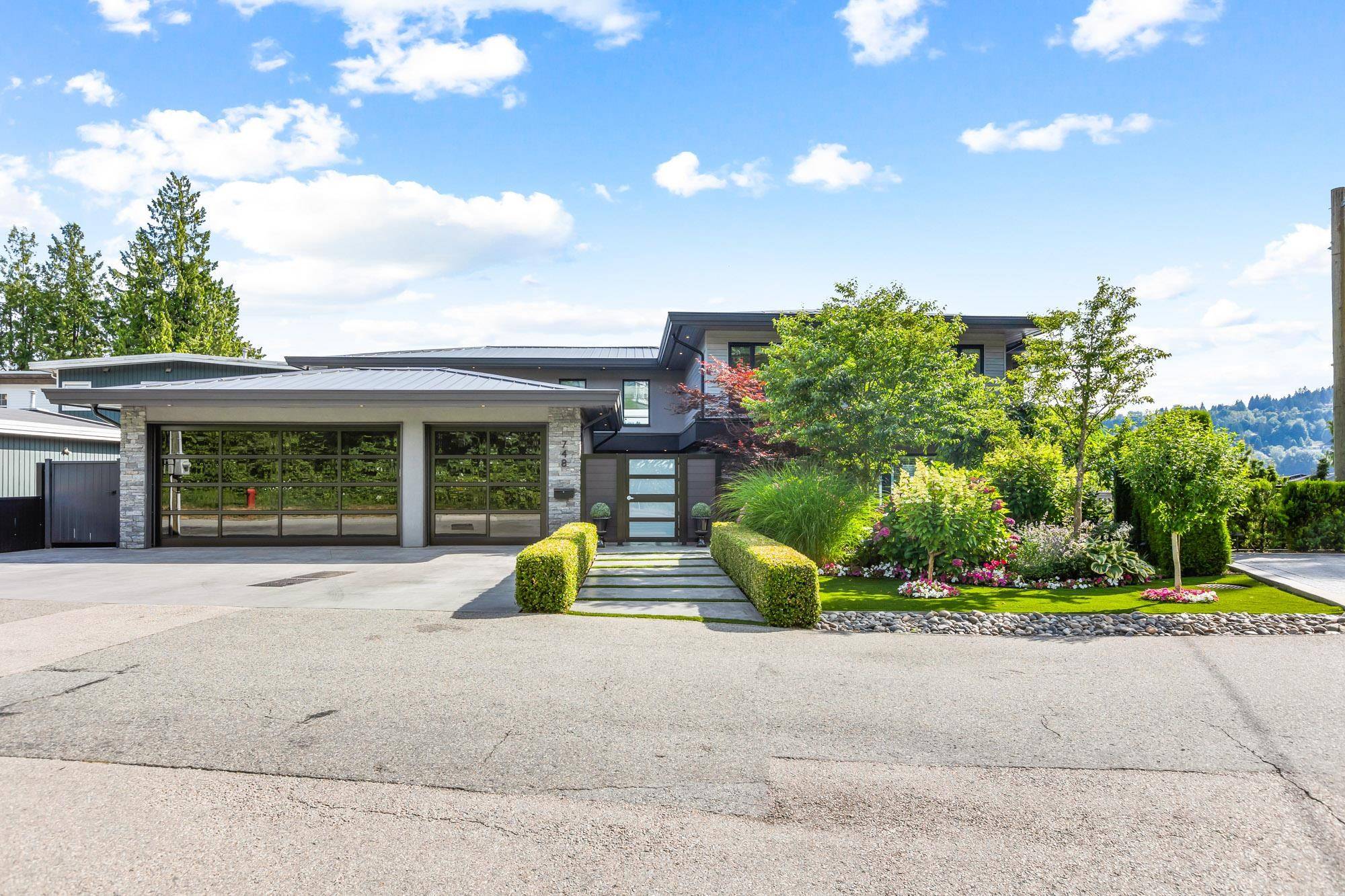 Port Moody, BC V3H 3A5,748 Alderside RD