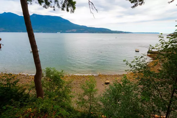 1433 Eaglecliff RD, Bowen Island, BC V0N 1G1