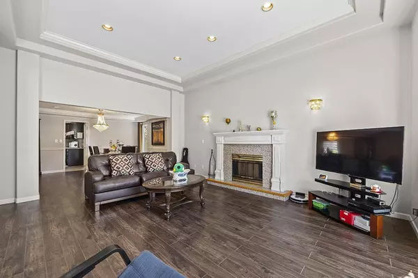 Richmond, BC V7A 2C3,8131 Pigott RD