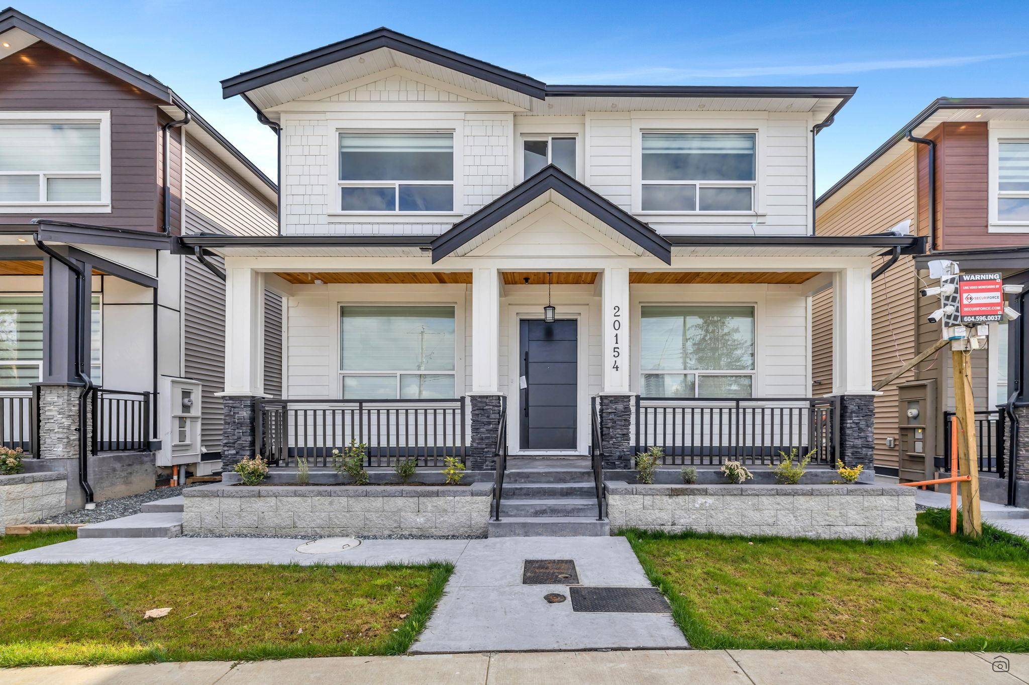 20154 82 AVE, Langley, BC V2Y 2A8