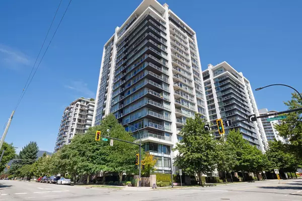 1320 Chesterfield AVE #1706, North Vancouver, BC V7M 0A6