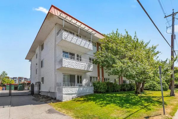 Maple Ridge, BC V2X 5W1,12096 222 ST #107