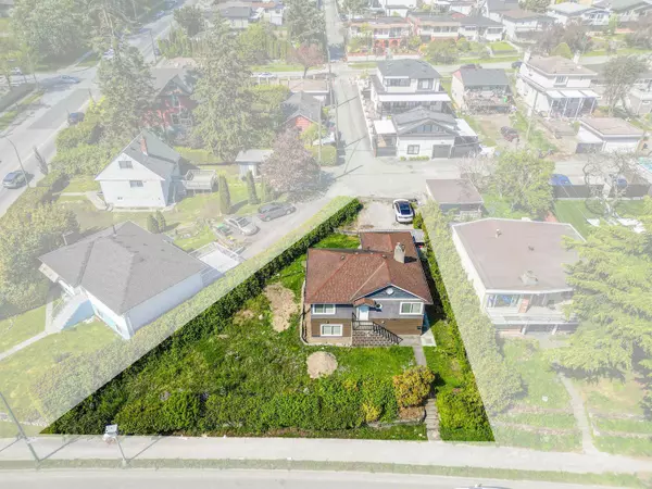 Vancouver, BC V5P 2R7,1715 SE Marine DR