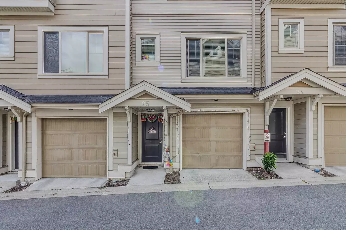 Surrey, BC V3S 6X5,19097 64 AVE #25