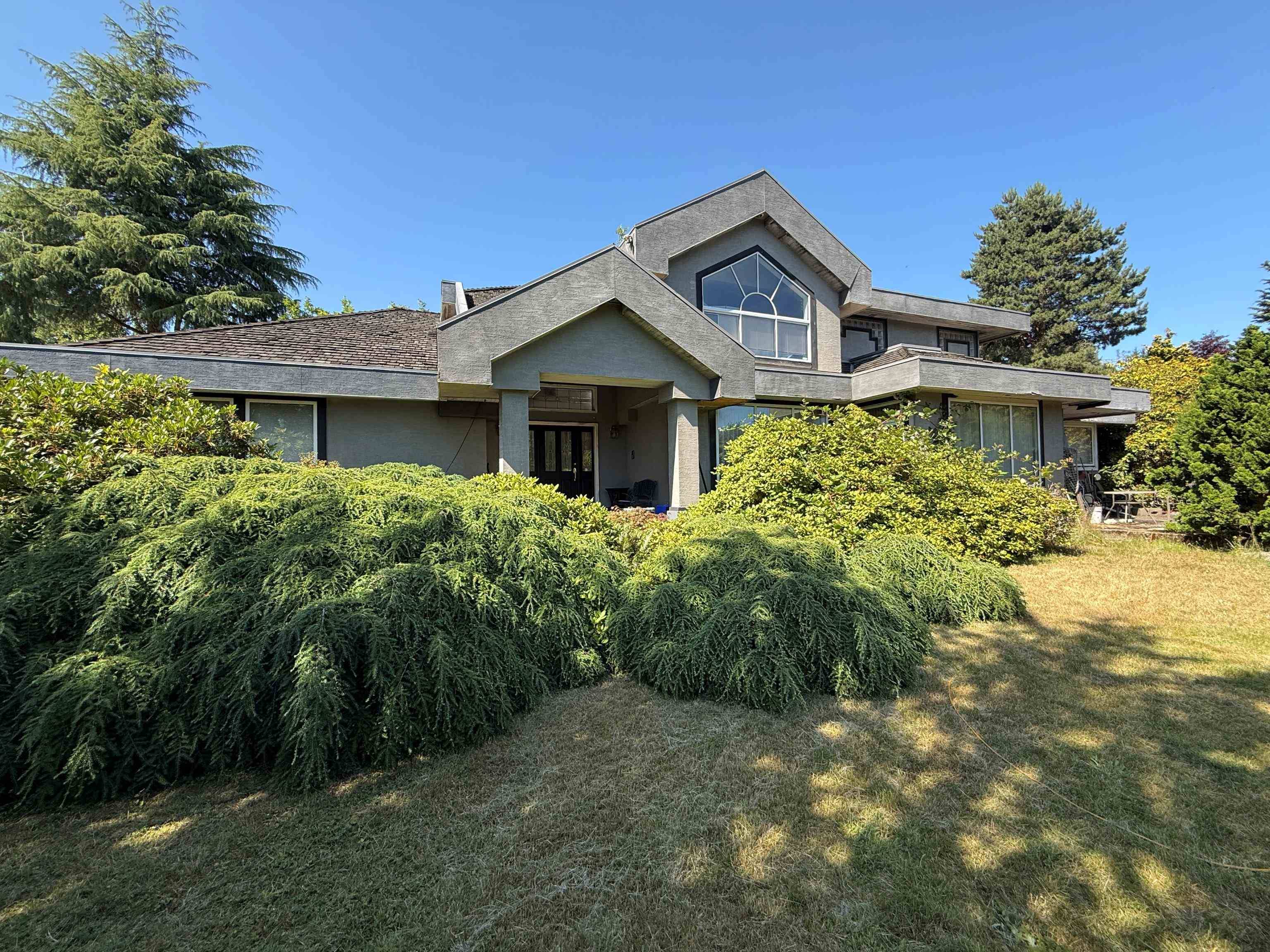7722 163rd ST, Surrey, BC V4N 0L1