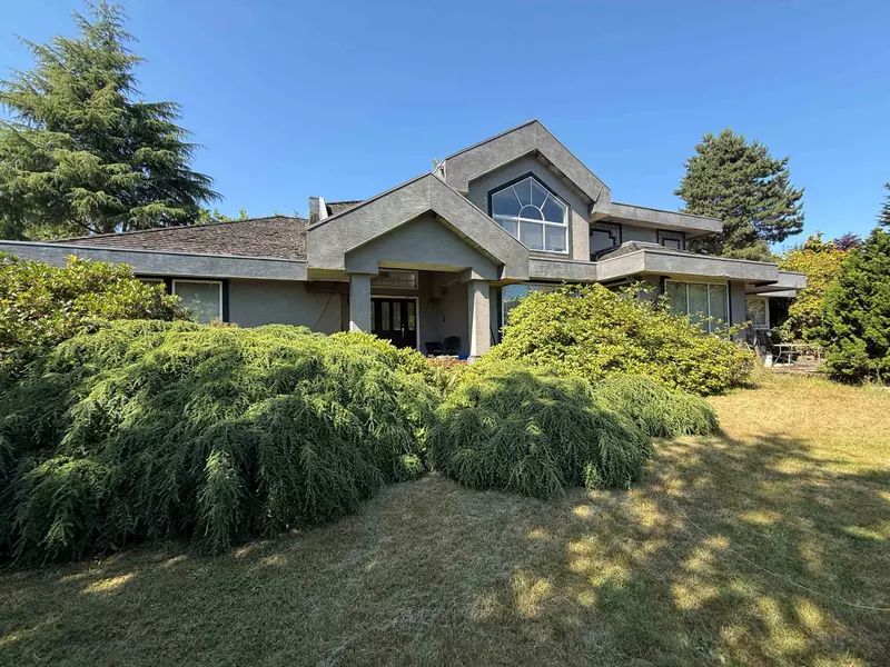7722 163rd ST, Surrey, BC V4N 0L1