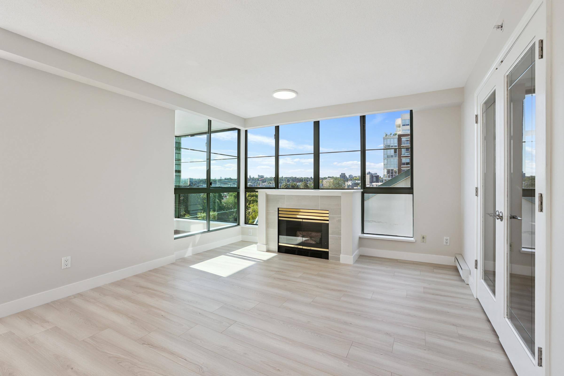 Vancouver, BC V6A 4B6,1159 Main ST #804