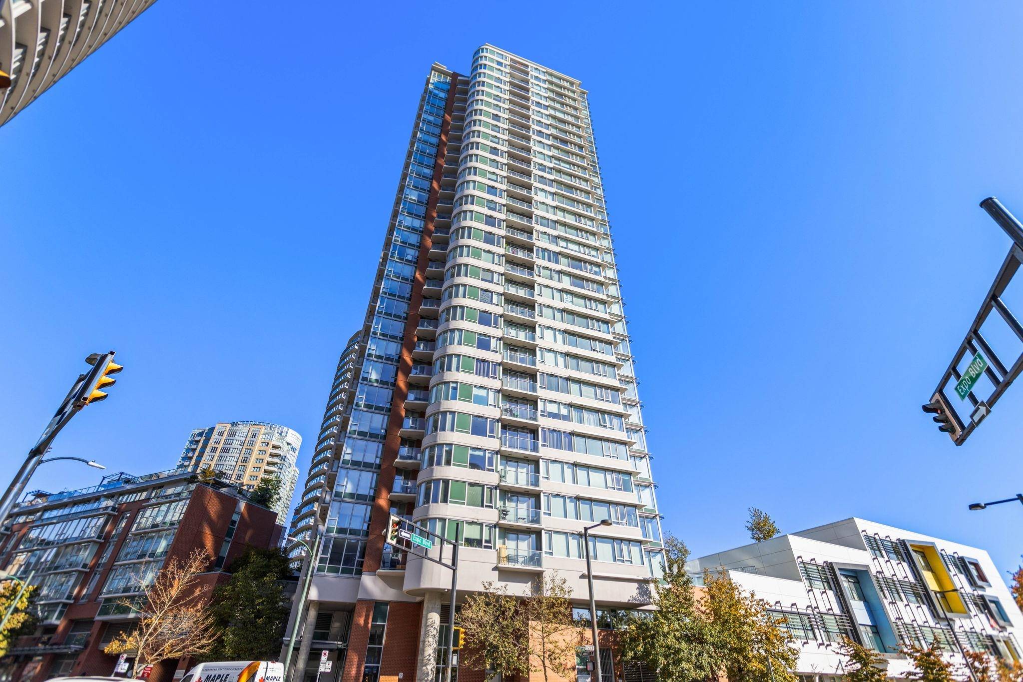 688 Abbott ST #1102, Vancouver, BC V6B 0B9