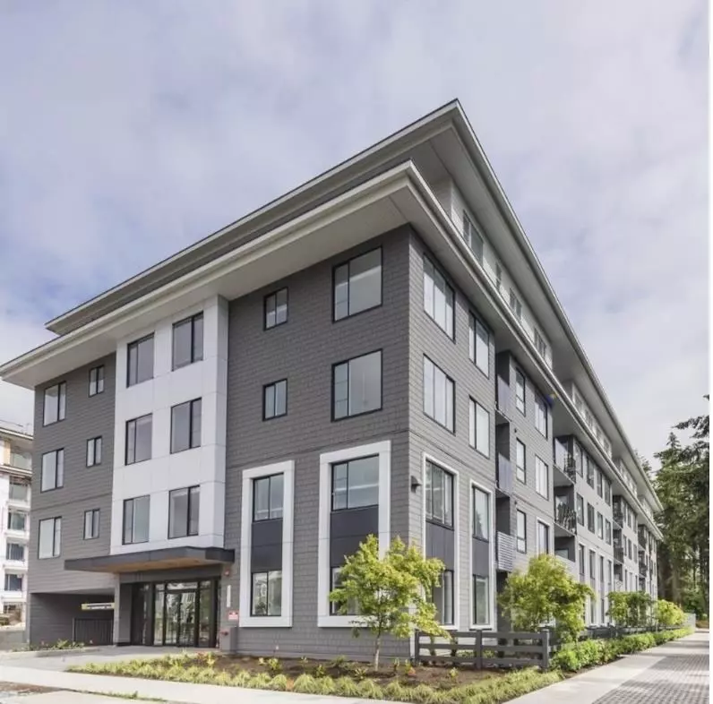 Surrey, BC V4N 6W6,15835 85 AVE #508