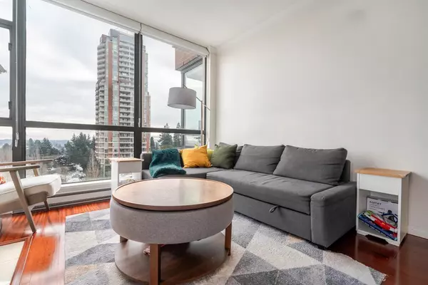 6837 Station Hill DR #903, Burnaby, BC V3N 5B7