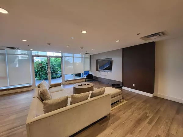 Burnaby, BC V5C 0M1,2311 Beta AVE #2105