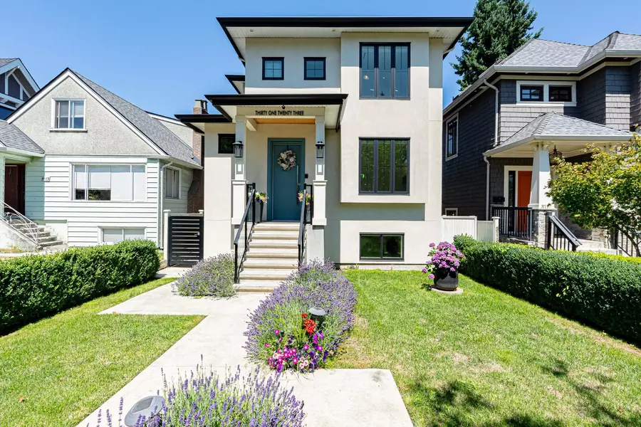 3123 W 16th AVE, Vancouver, BC V6K 3C9