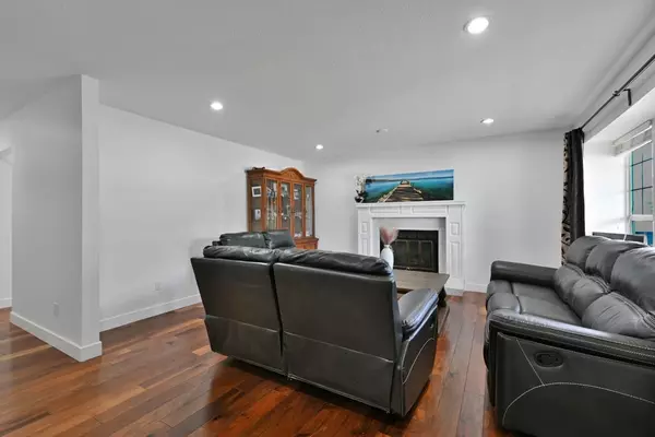 Surrey, BC V3S 1T2,16954 60 AVE