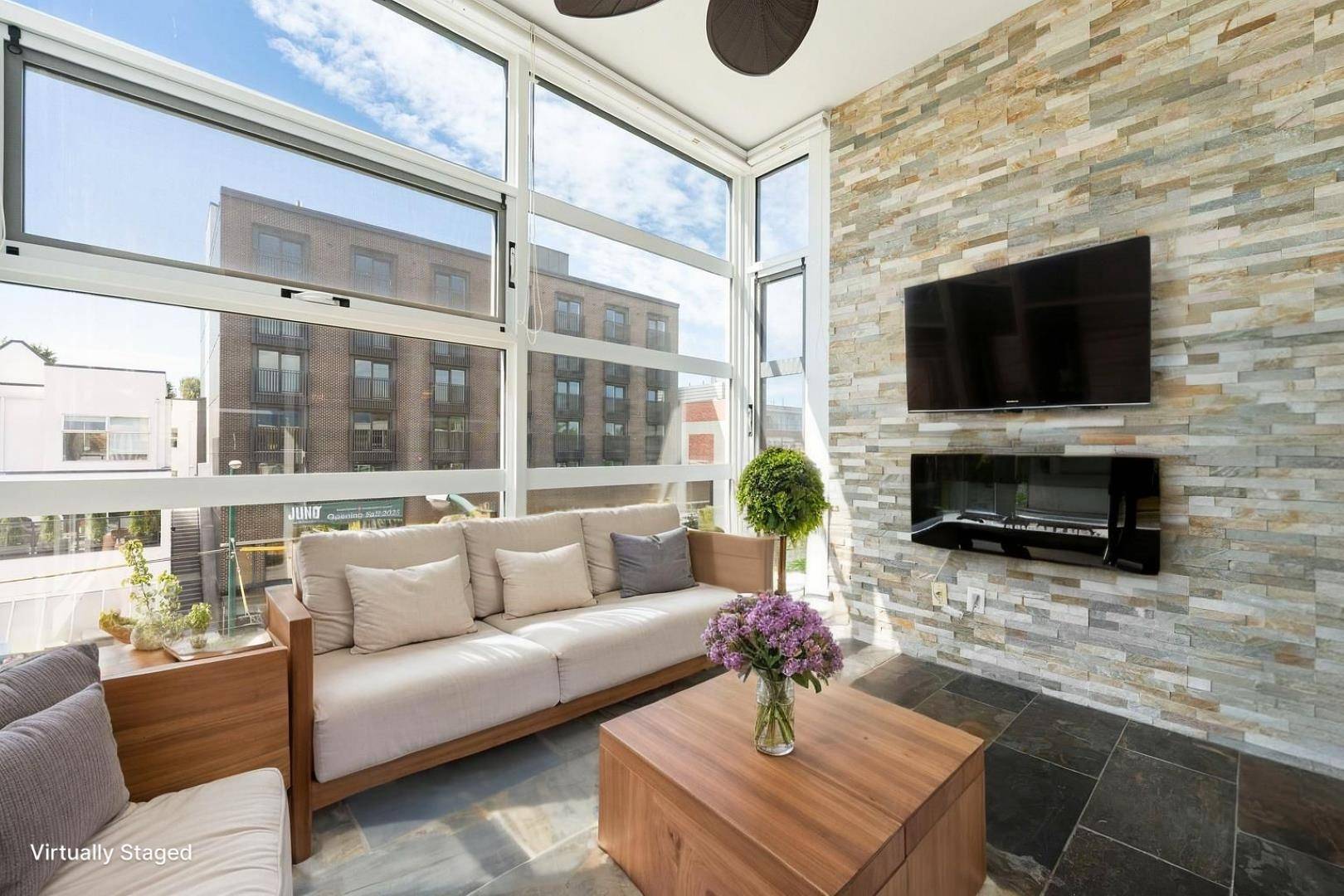 Vancouver, BC V6K 4T3,2929 W 4th AVE #401