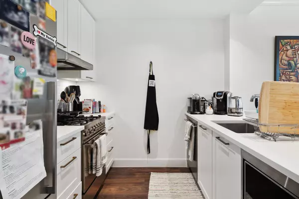 Vancouver, BC V5W 1A6,168 E 35th AVE #209