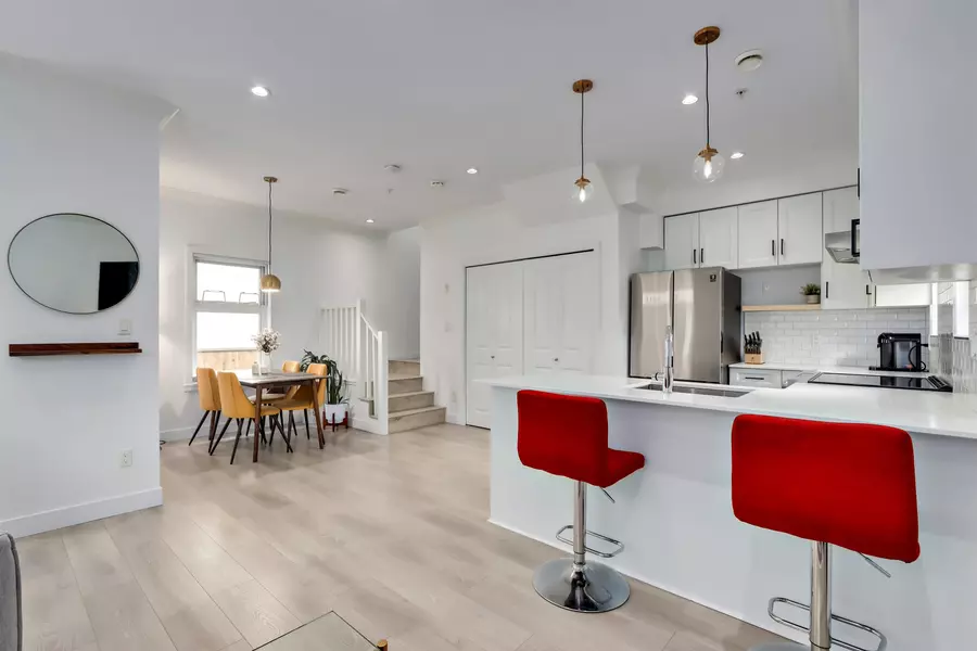 4132 Commercial ST, Vancouver, BC V5N 4G3