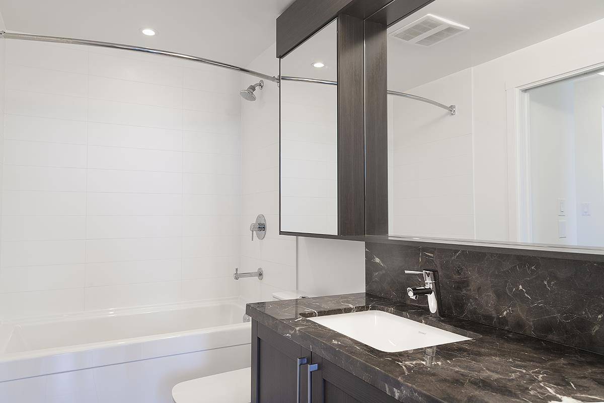 Vancouver, BC V5R 0E5,5598 Ormidale ST #715