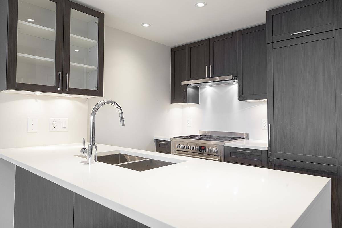 5598 Ormidale ST #715, Vancouver, BC V5R 0E5