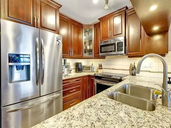 Pitt Meadows, BC V3Y 0E9,12655 190a ST #209