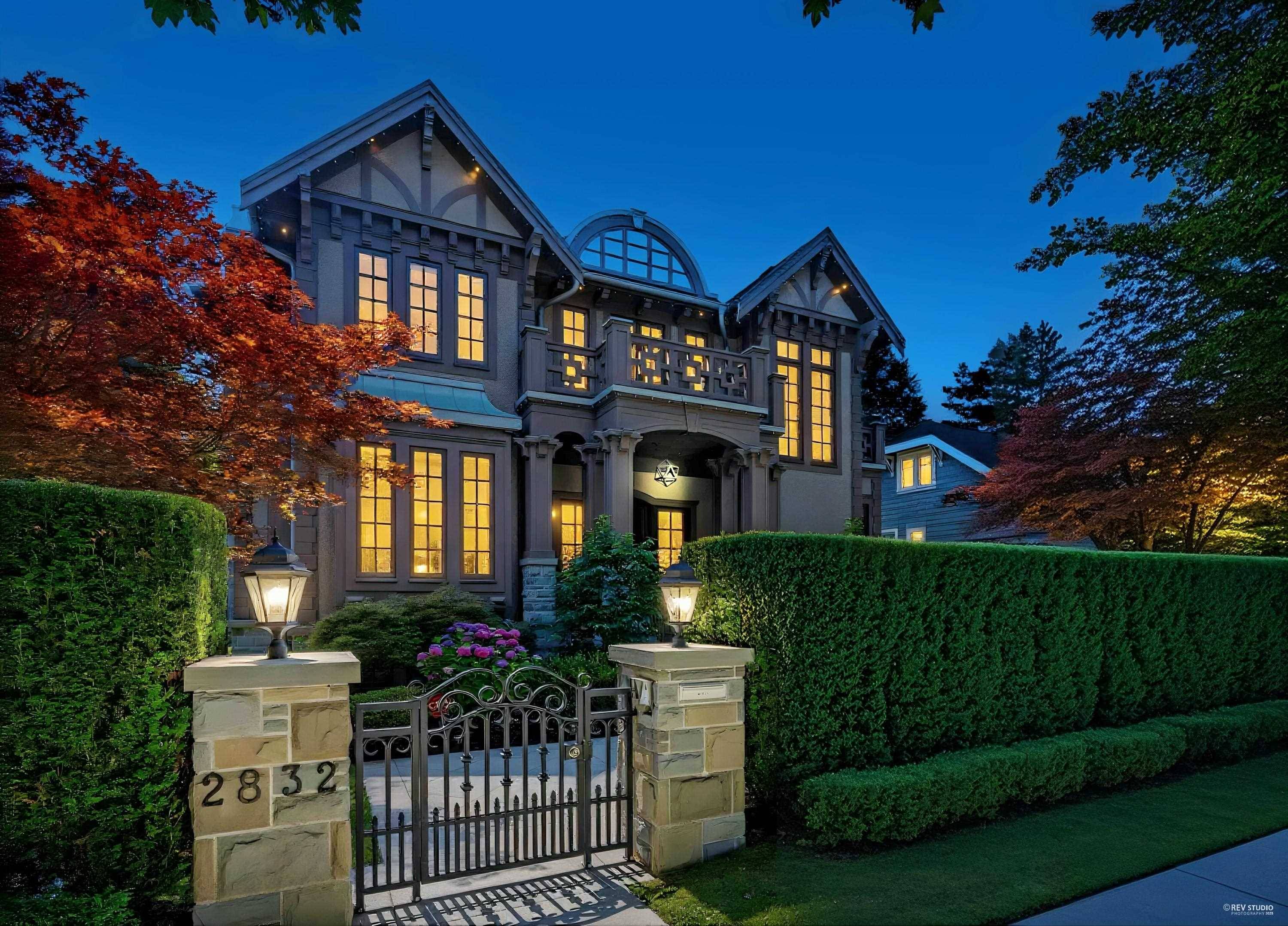 2832 W 44th AVE, Vancouver, BC V6N 3K2