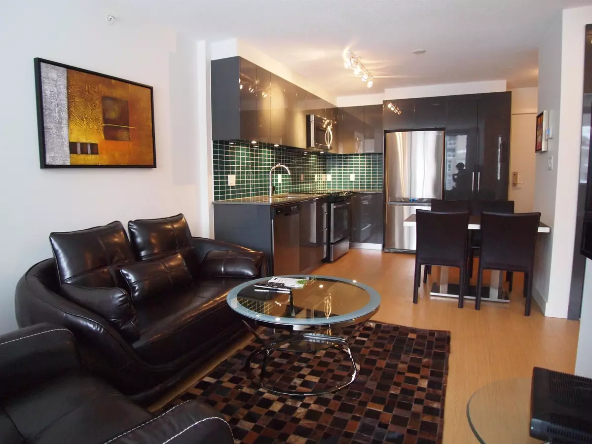 Vancouver, BC V6B 0M2,1325 Rolston Street #605