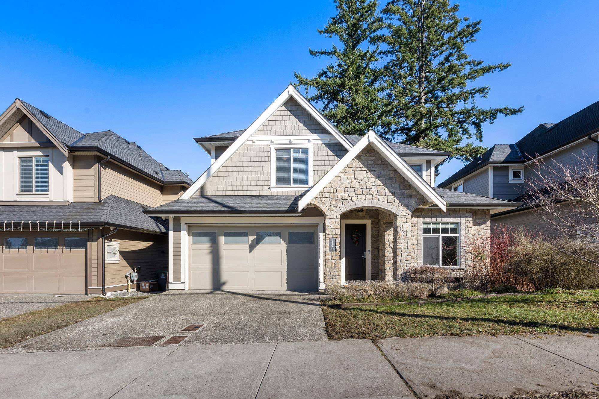 2720 164 ST, Surrey, BC V3Z 0P3