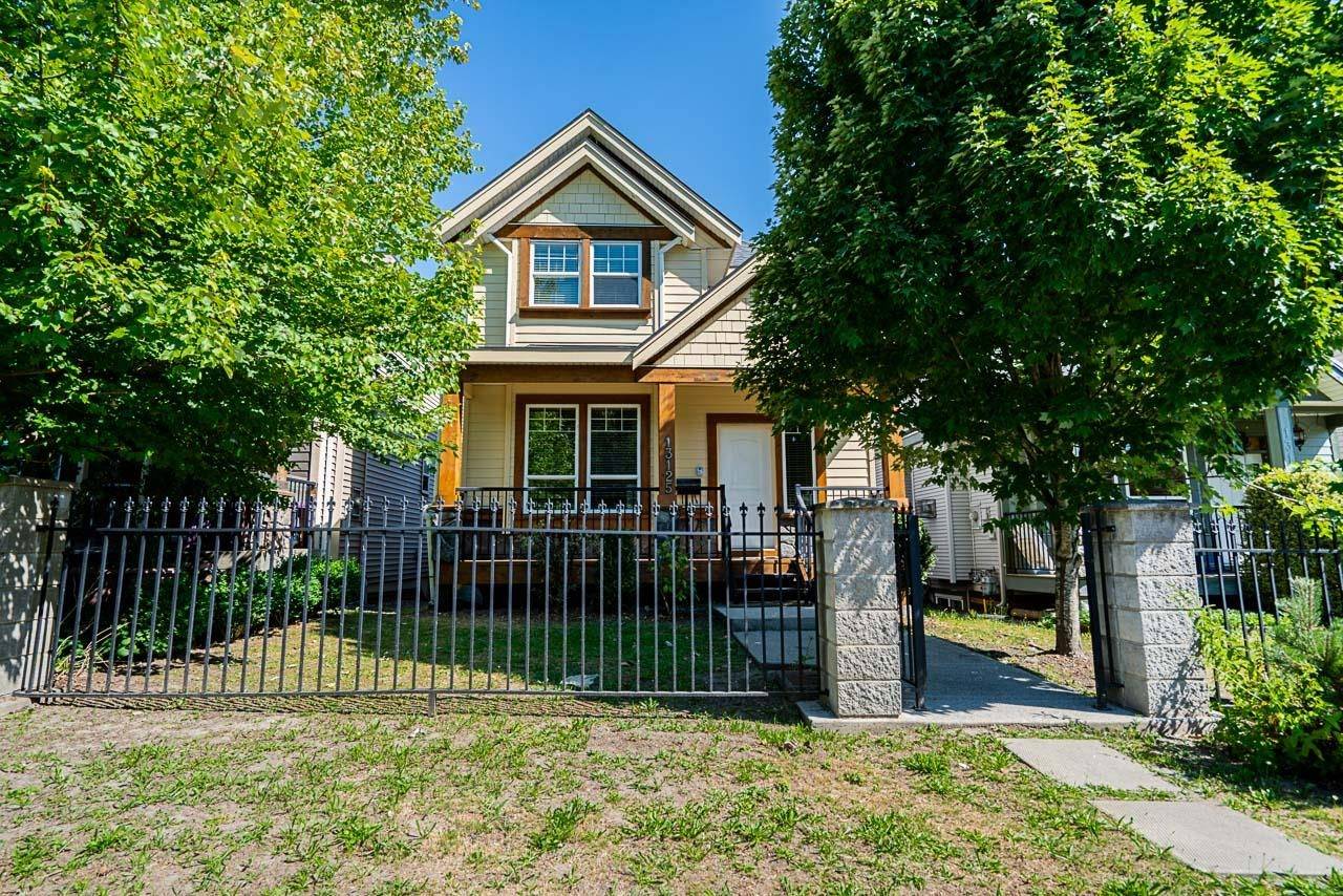 13125 108 AVE, Surrey, BC V3T 2J2