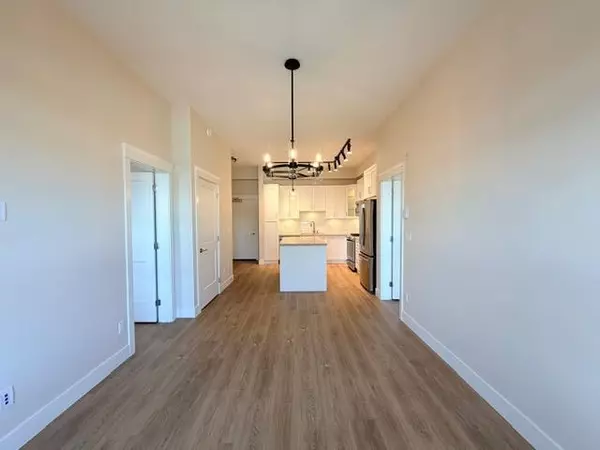 Langley, BC V2Y 2C4,20932 83 AVE #420