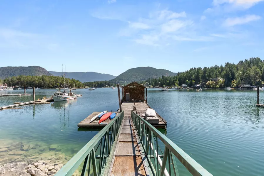 4371 Francis Peninsula RD, Madeira Park, BC V0N 2H1