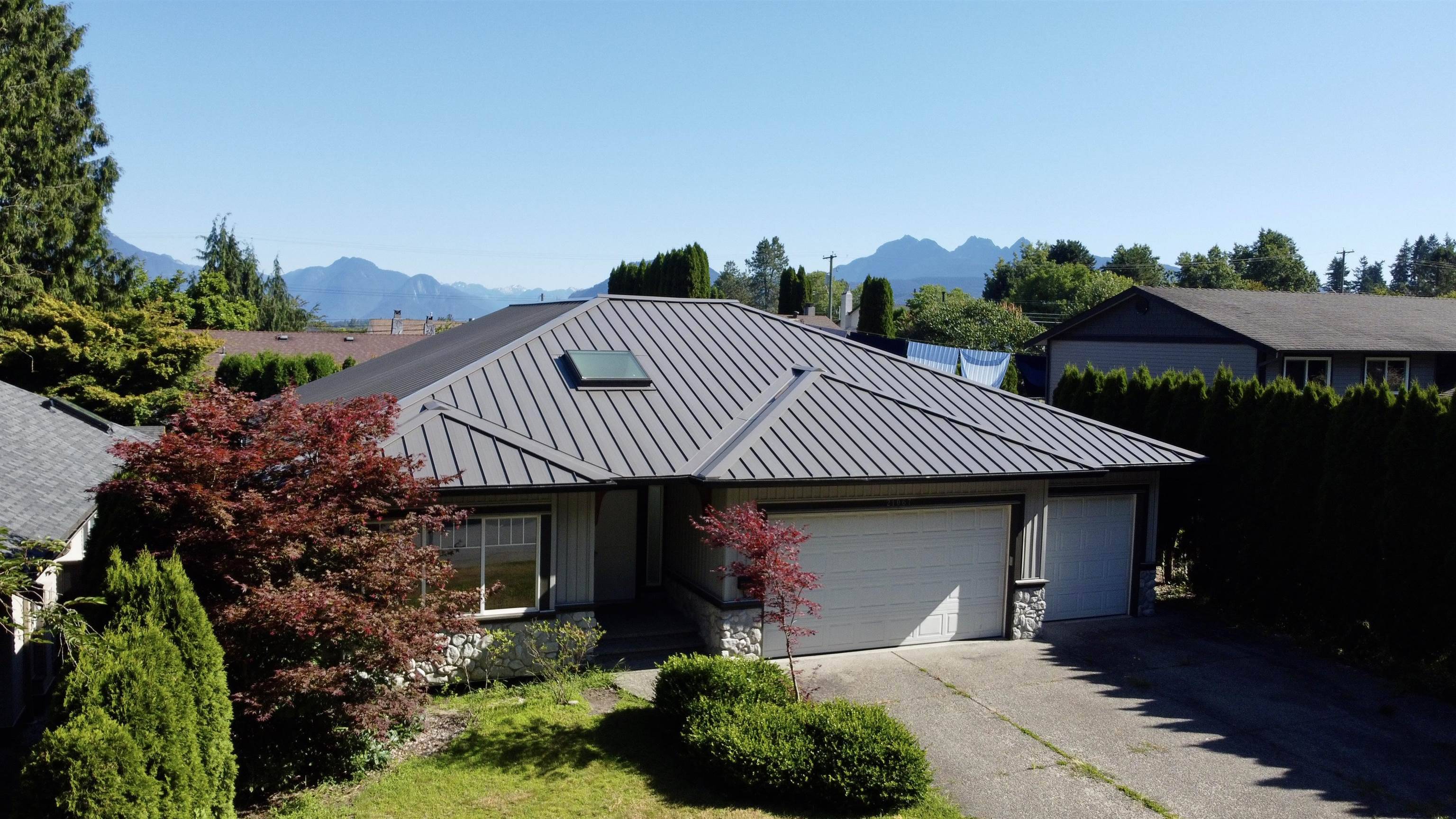 21067 Stonehouse AVE, Maple Ridge, BC V2X 8C4