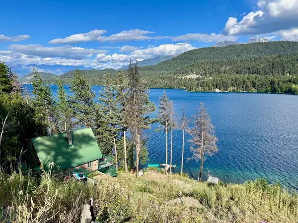 Pemberton, BC V0K 1P0,9348 W Gun Lake RD