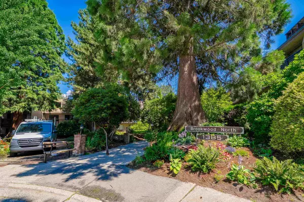 North Vancouver, BC V7J 3K9,1385 Draycott RD #214