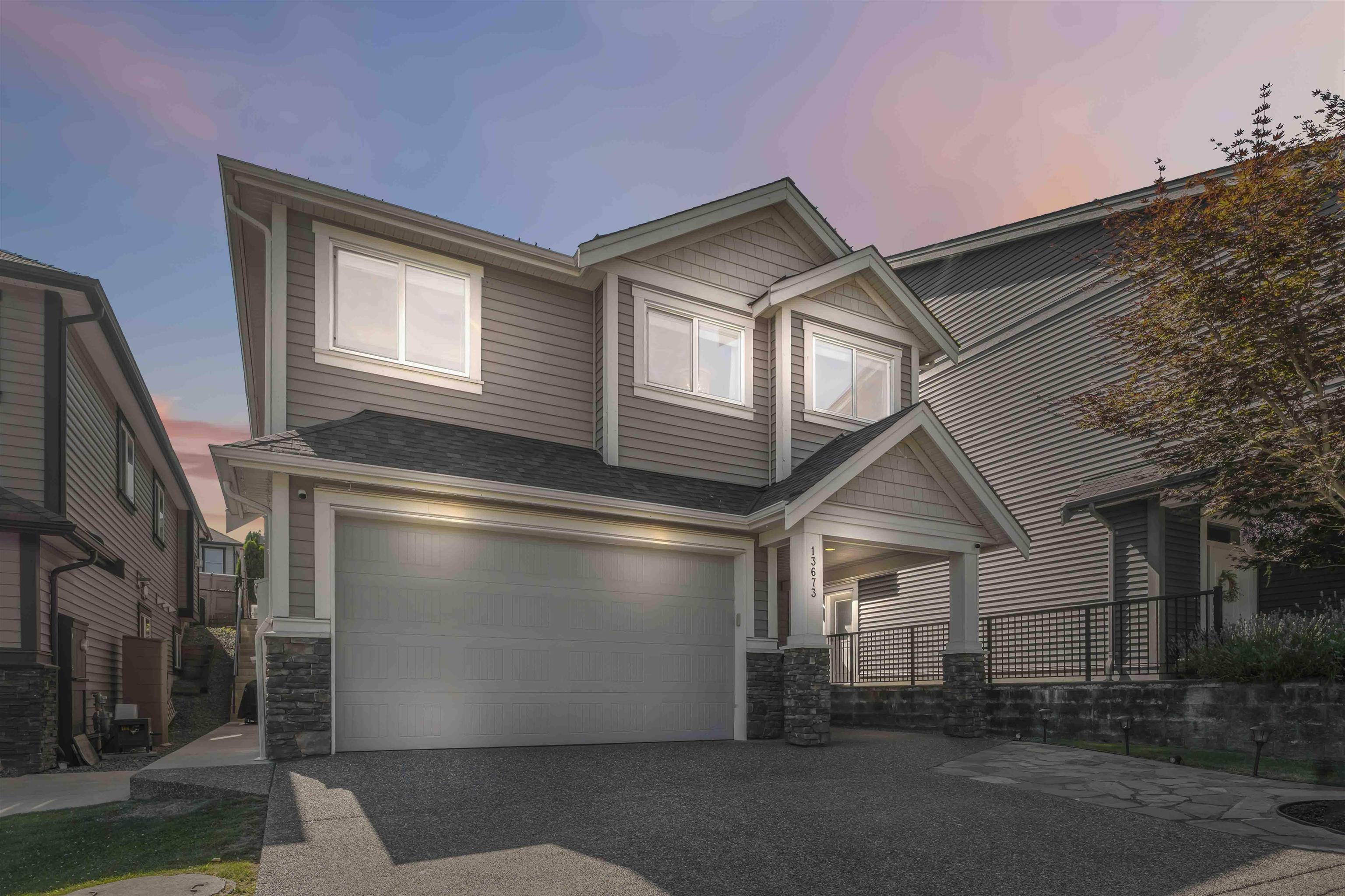 13673 230a ST, Maple Ridge, BC V4R 0G4