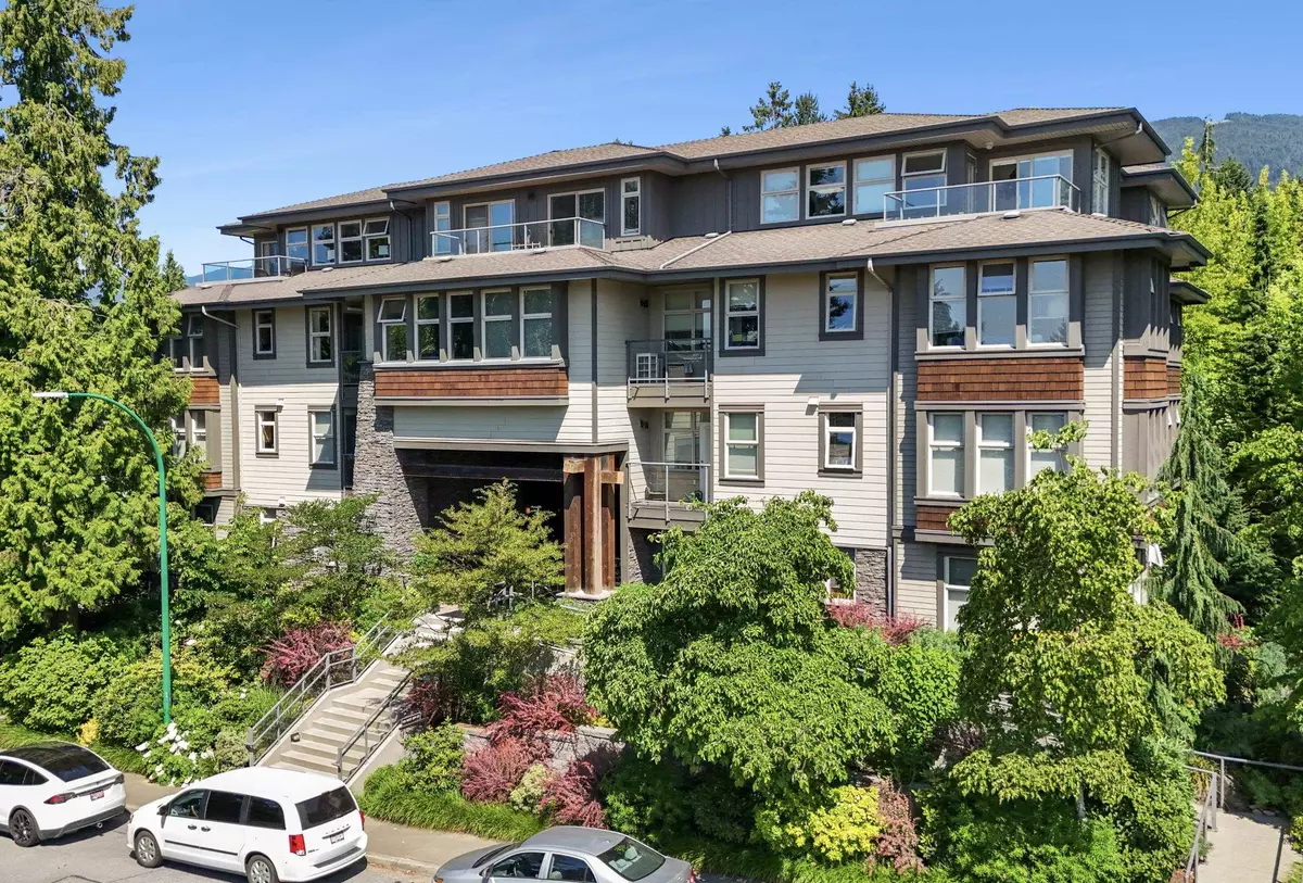 North Vancouver, BC V7N 0A2,188 W 29 ST #208