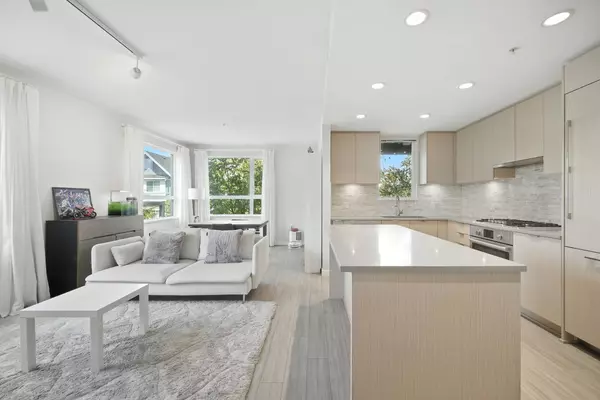 Richmond, BC V6X 0V4,9233 Odlin RD #212