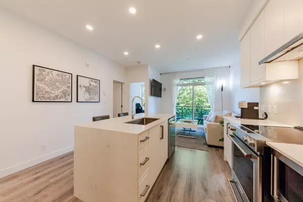 Coquitlam, BC V3J 0K5,700 Clarke RD #401