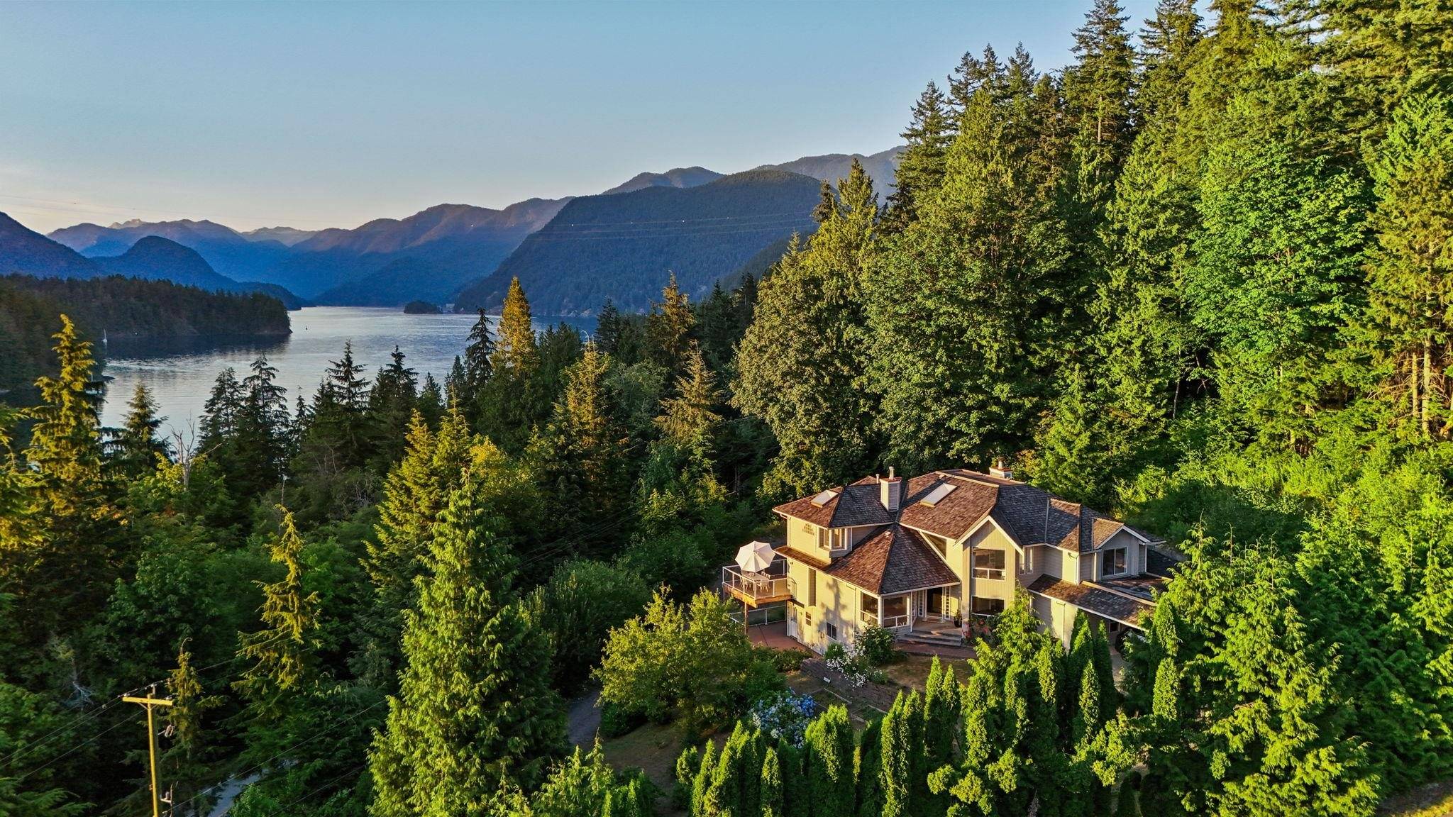 4208 Bedwell Bay RD, Belcarra, BC V3H 4R1
