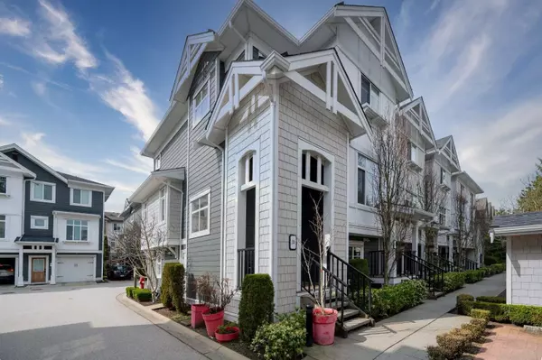 Surrey, BC V4N 1E1,8433 164 ST #33