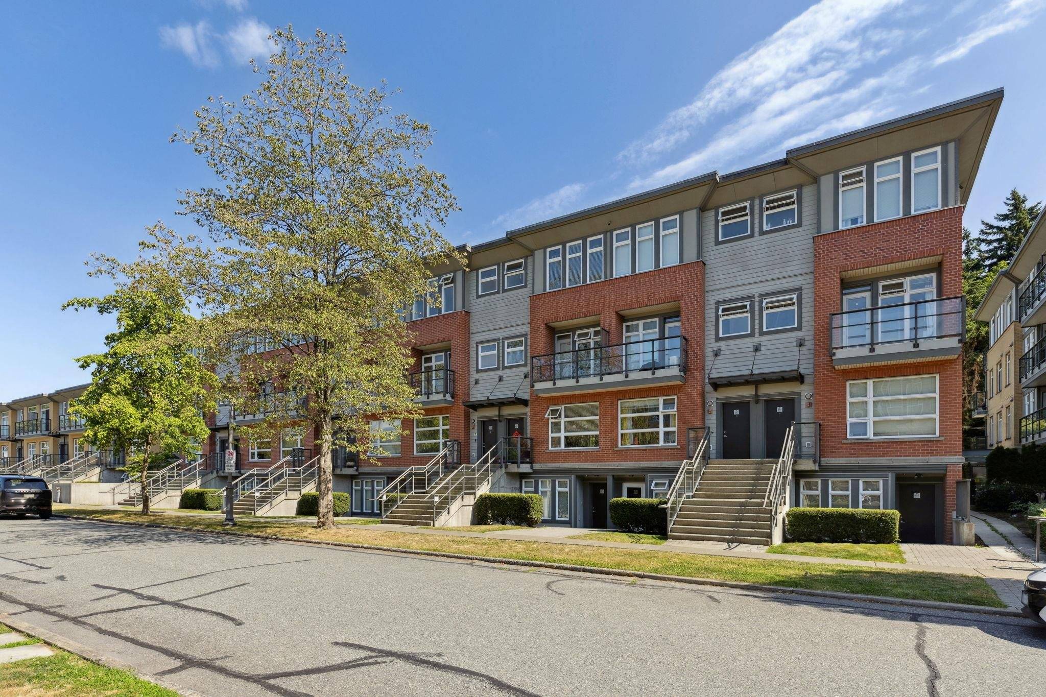5632 Kings RD #204, Vancouver, BC V6T 1K8