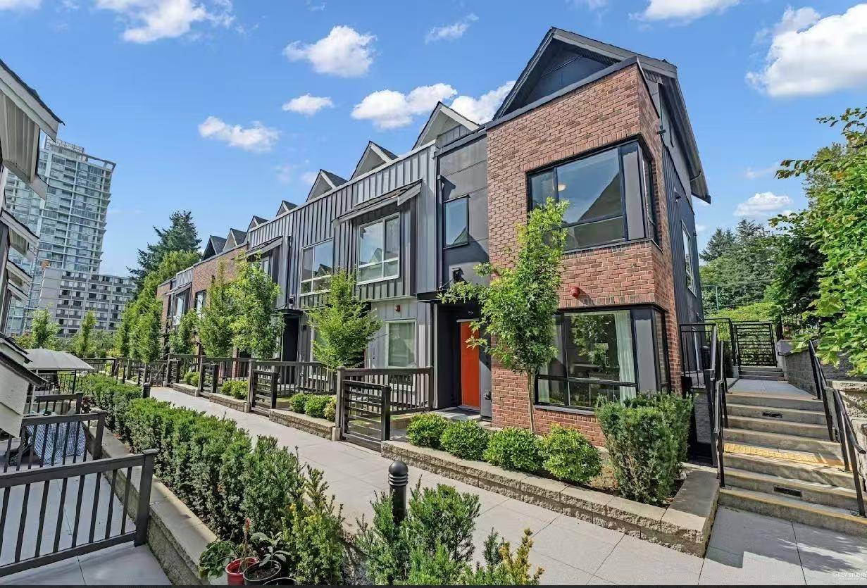 609 Sydney AVE #113, Coquitlam, BC V3K 3K1