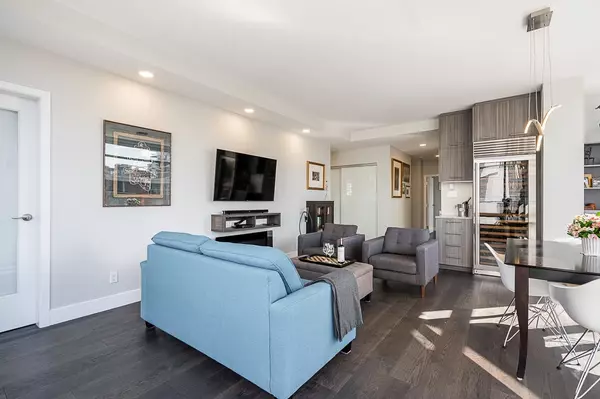 Vancouver, BC V6G 3C9,1500 Alberni ST #4D