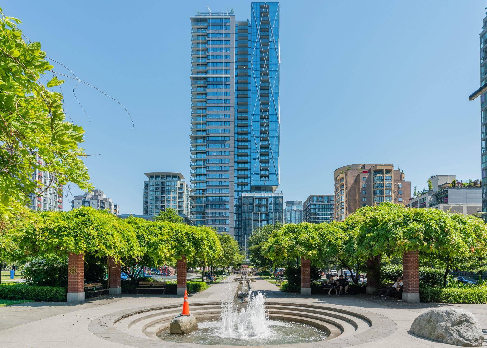 1111 Richards ST #3306, Vancouver, BC V6B 0S3