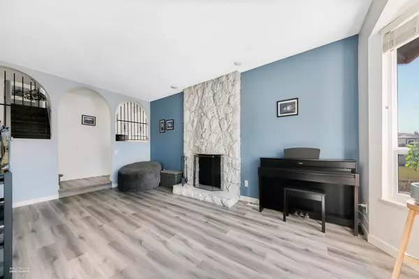 Richmond, BC V7A 4N4,8311 Demorest PL