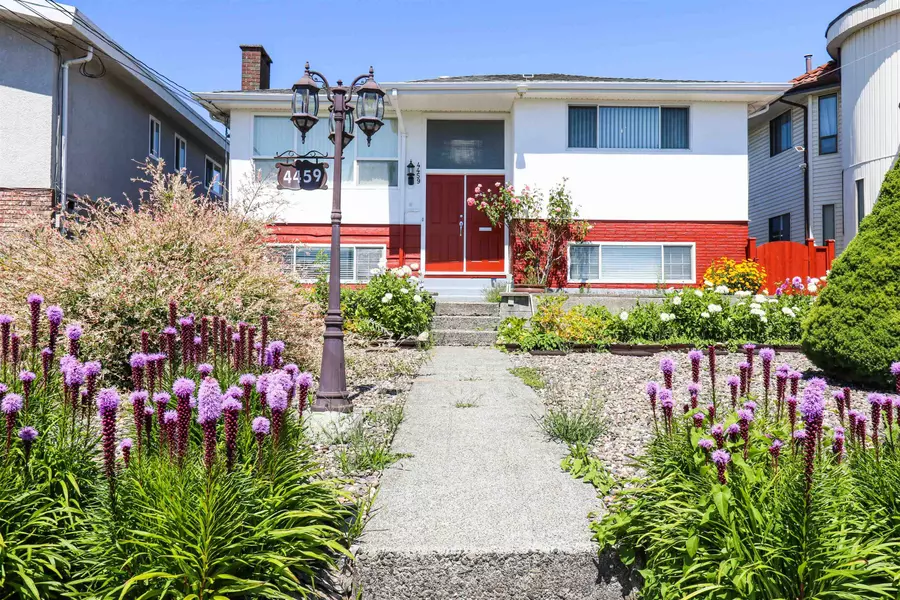 4459 Rumble ST, Burnaby, BC V5J 2A4